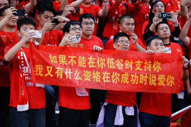 李铁案二审维持原判20年 若服满刑届时将超60岁！